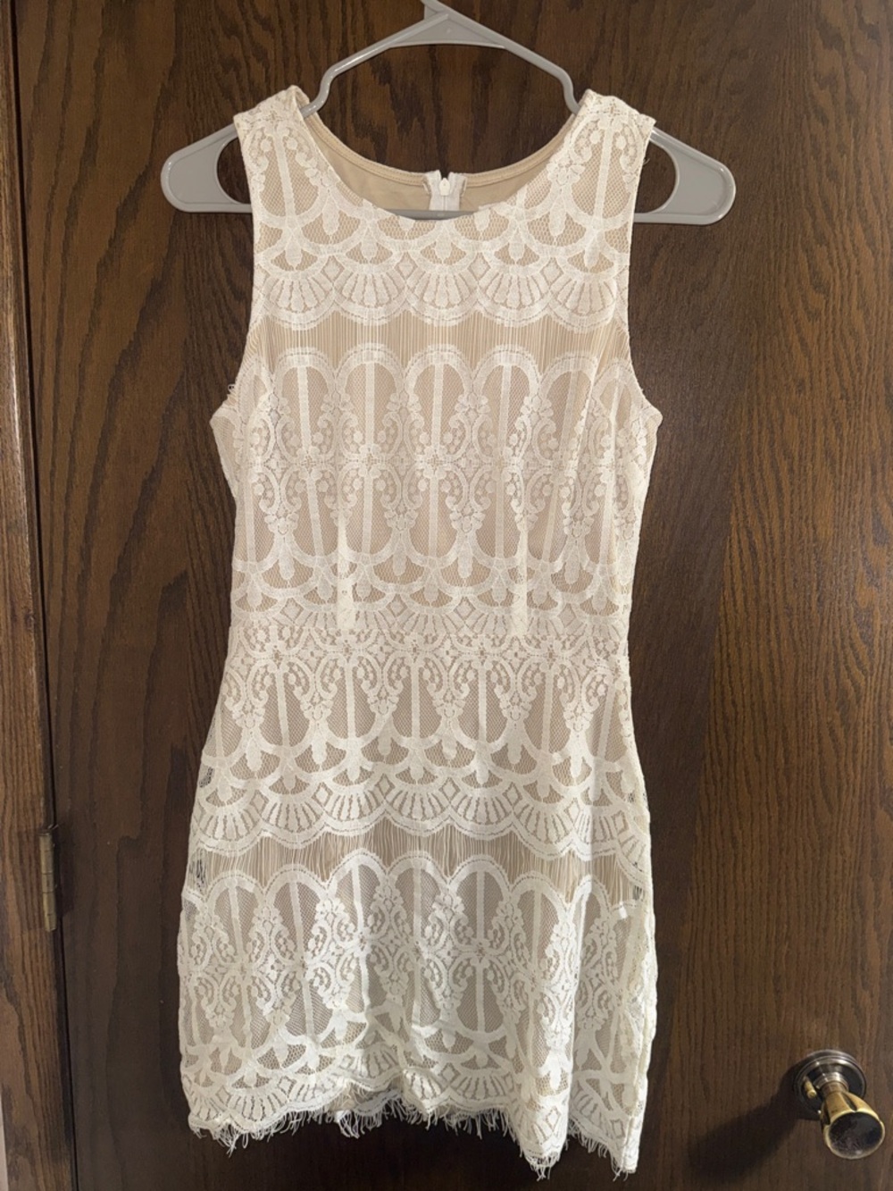 Blu Pepper Ivory Lace Sleeveless Mini Dress